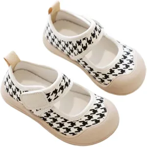 2025 Toddler Baby Girl Shoes Canvas Shoes Baotou Sandals Baby Soft Soles Non Slip Suitable For 2 To 11 Years