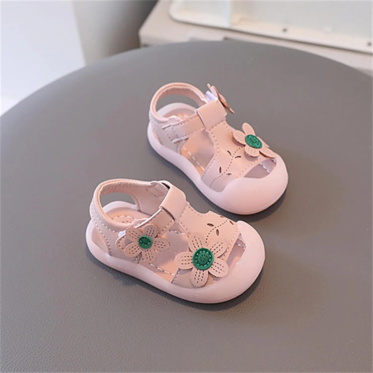 2025 Toddler Baby Girl Shoes Trendy Summer Breathable Bag Head Sandals Girl Baby Soft Sole Sandals
