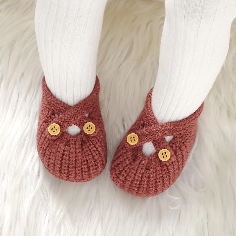 Baby Booties Newborn Babe First Walkers Non-Slip Stay On Boots Crib Shoes Sock Warm Knit Booties