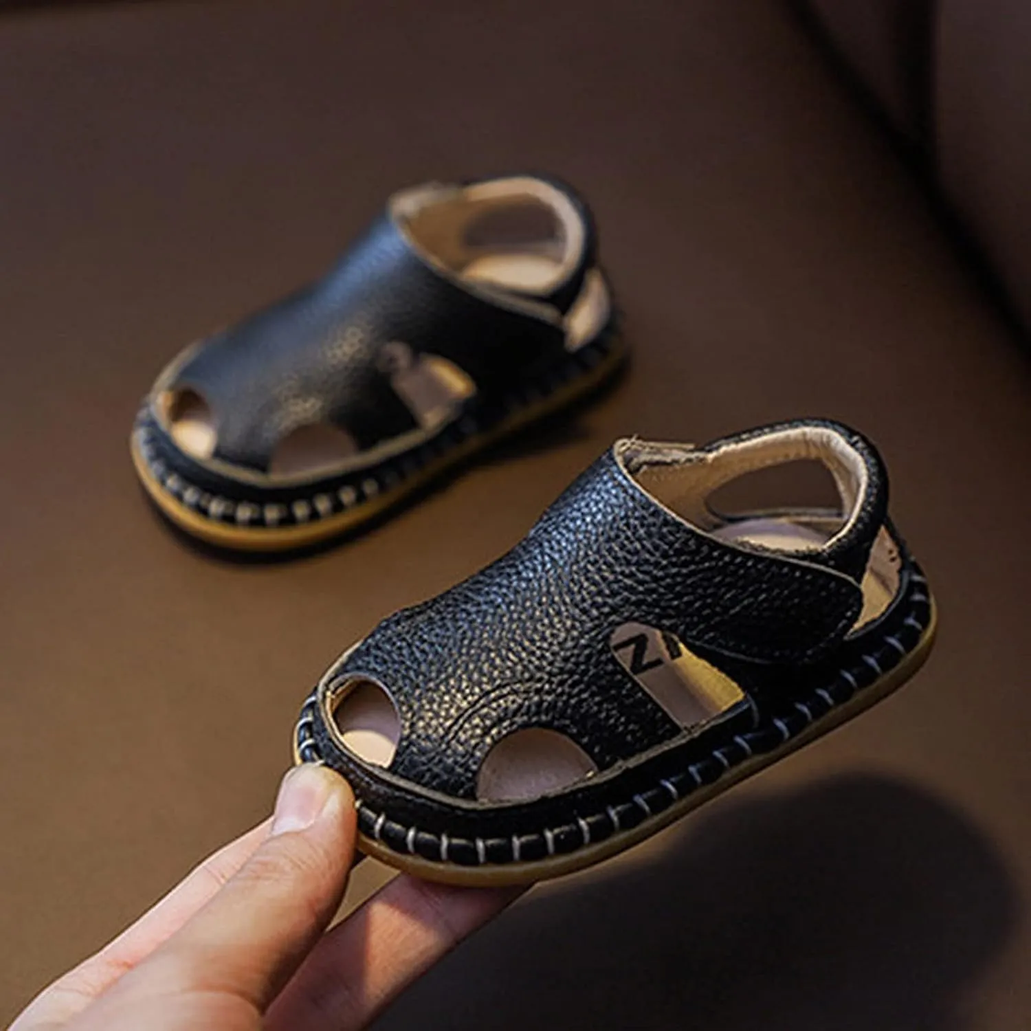 Baby Boys Girls Closed-Toe PU Leather Sandals Toddler Anti-Slip Rubber Sole First Walker Crib Solid Beach Shoes