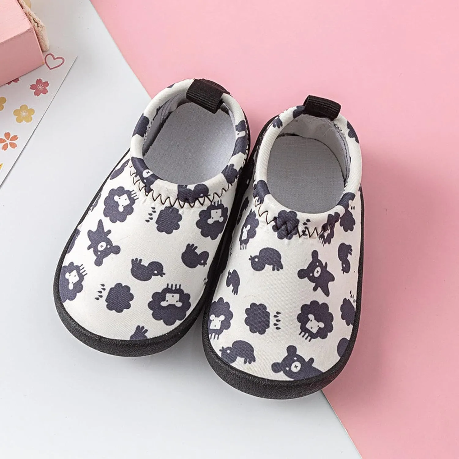 Baby Infant Shoes Soft Soles Ultra Light Soles Cloth Shoes for Children Young Children Cartoon Strike Rite Shoes Girls