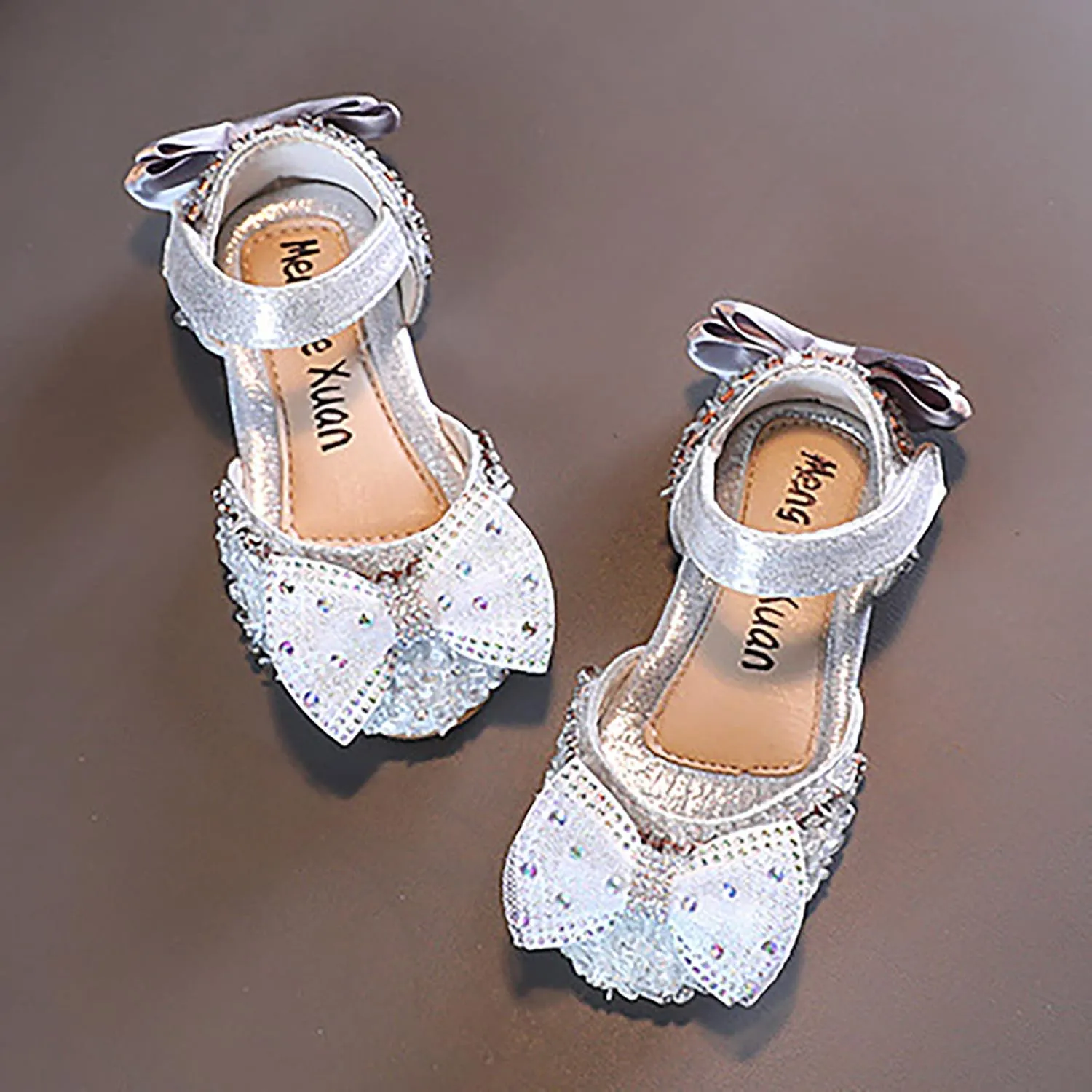 Children Soft Sole Foot Warmer Fashion Spring Summer Girls Sandals Dress Performance Mesh Pearl Dance Shoes