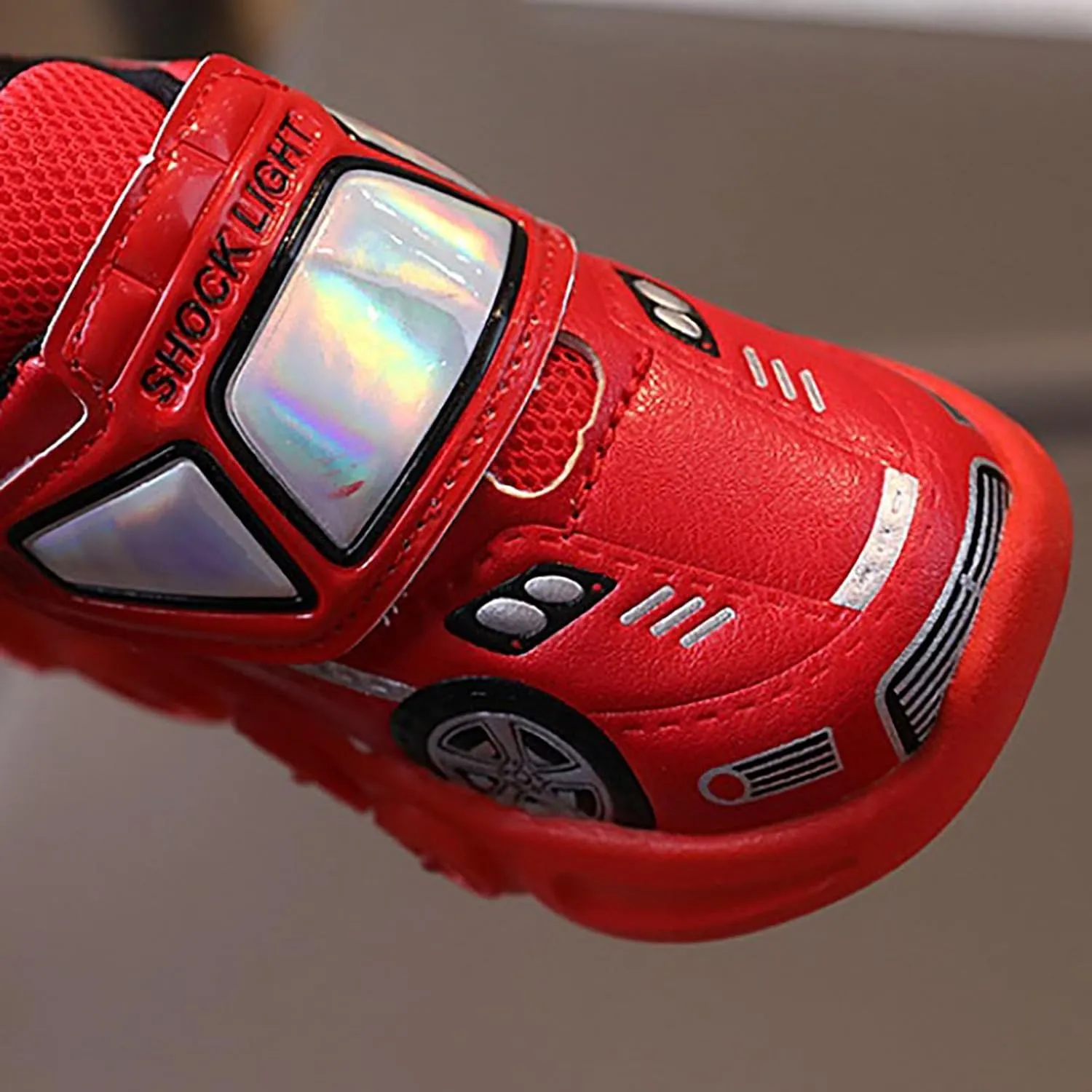 Children's Casual Shoes Boys Breathable Non-Slip Light Sneakers Unisex Luminous Sneakers Girls Sport Running Shoes
