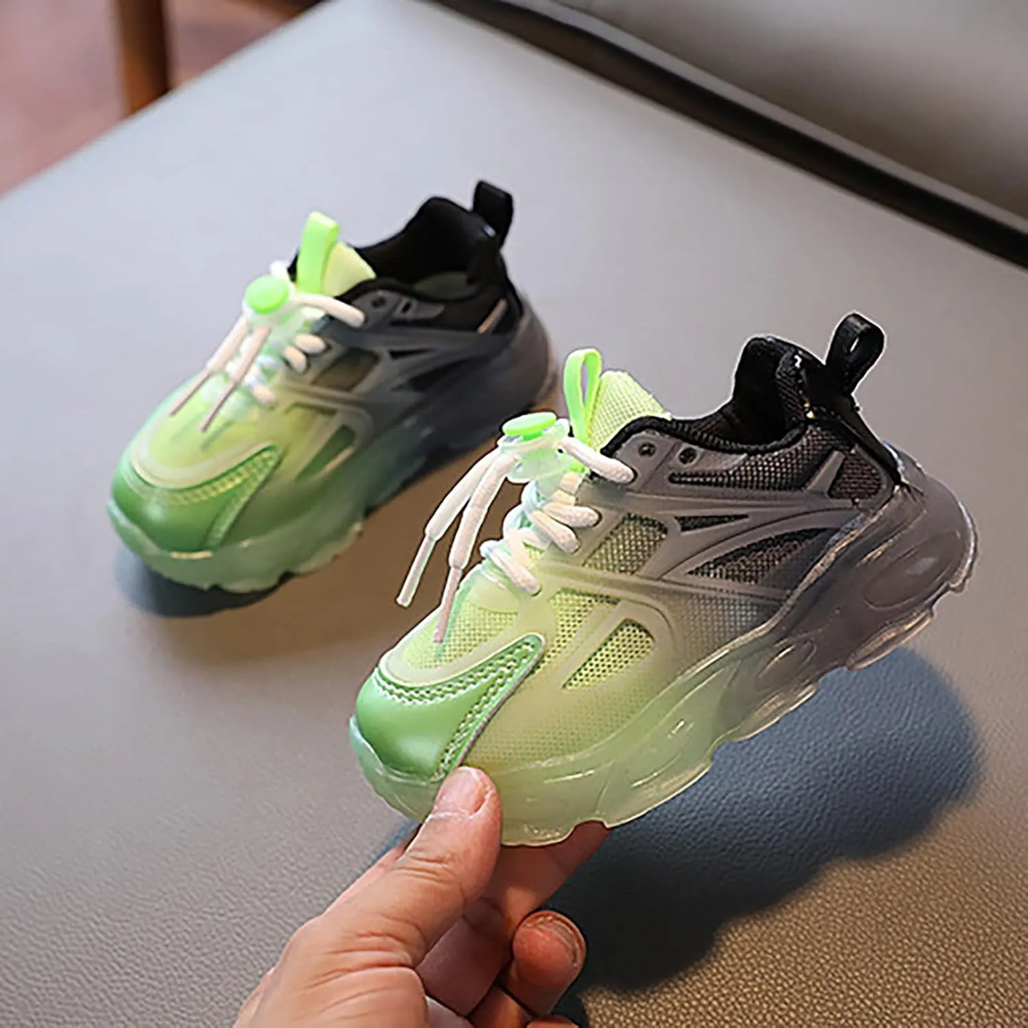 Children's Sneakers Color Gradient LED Light Shoes Dad Shoes Soft Soles Baby Shoes Size 4