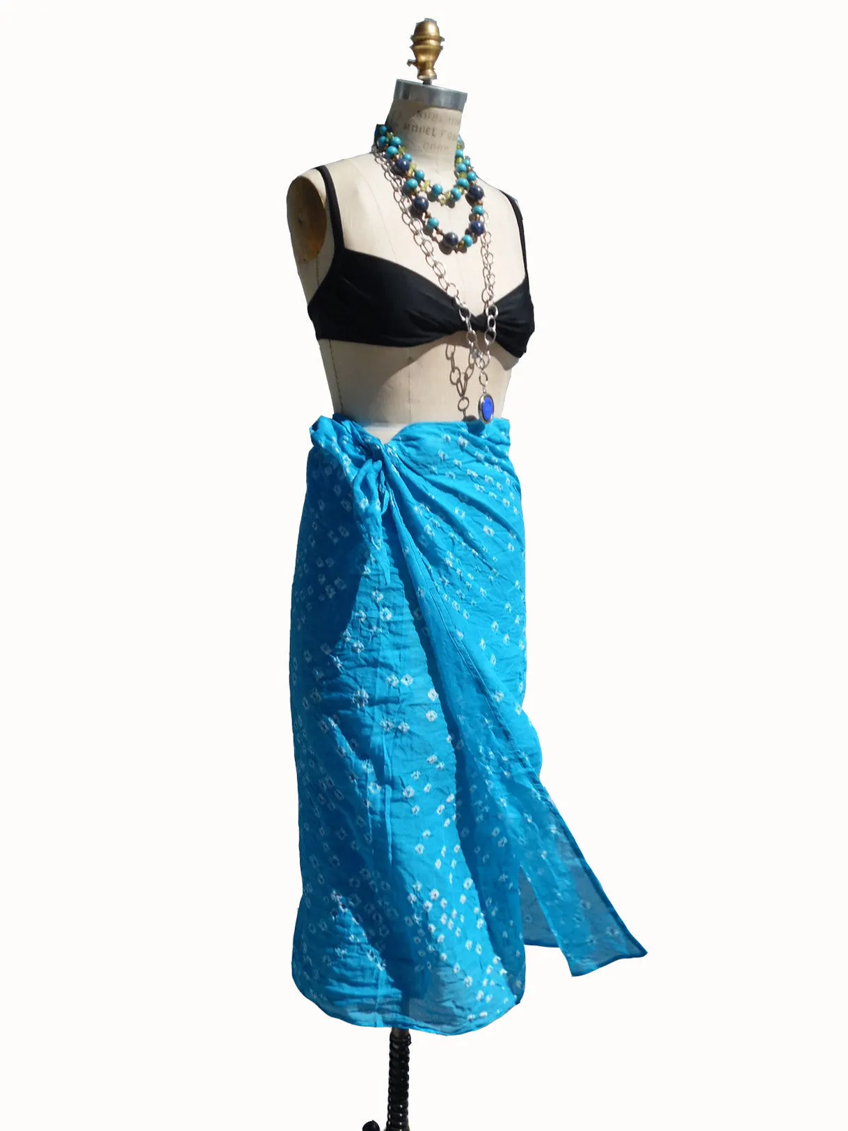Crinkle Cotton Pareo Sarong In Navy Blue