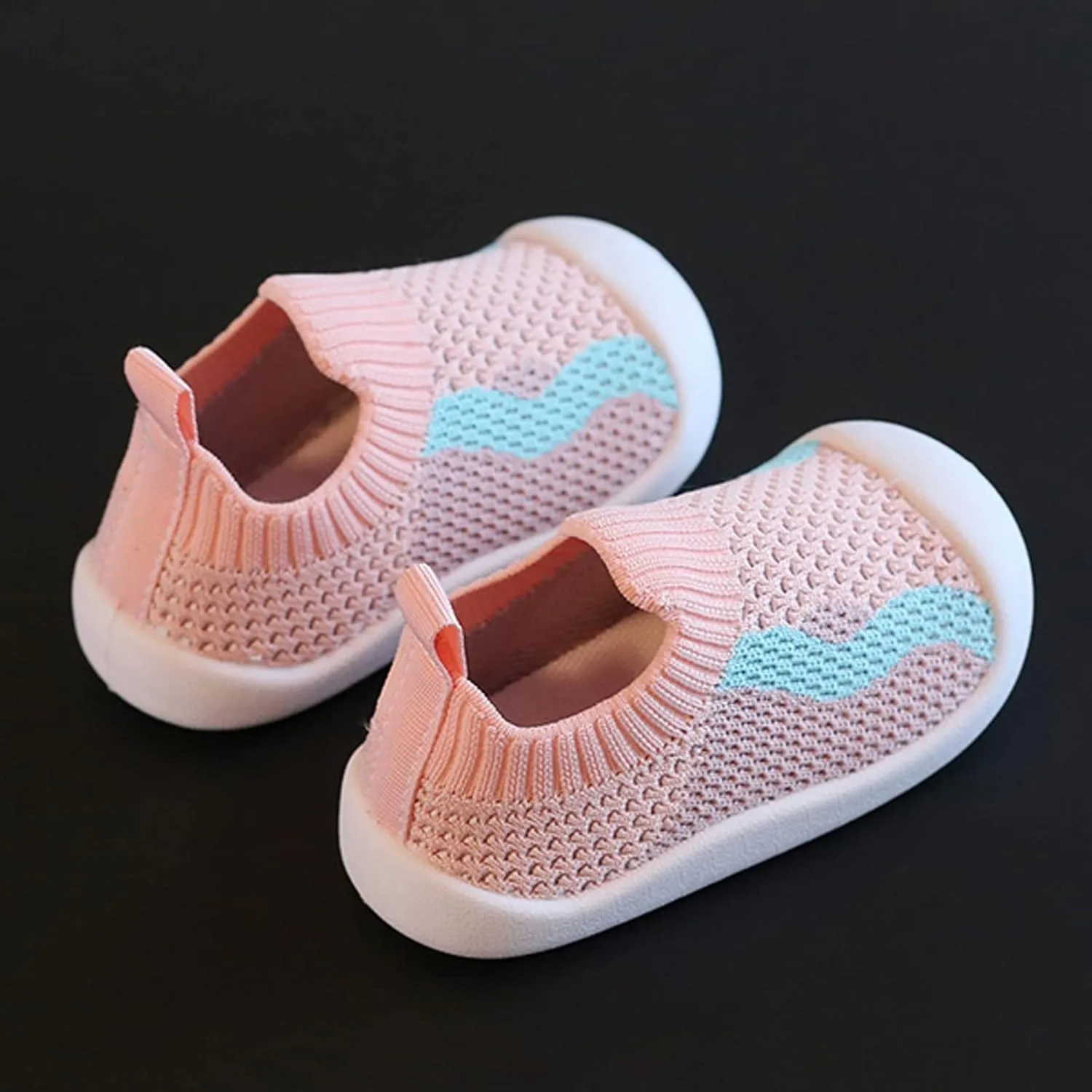 First Walking Shoes Baby Non-Skid Floor Slipper Non Slip Soft Sole Sneakers Slip on Sneakers Protect Toes Shoes
