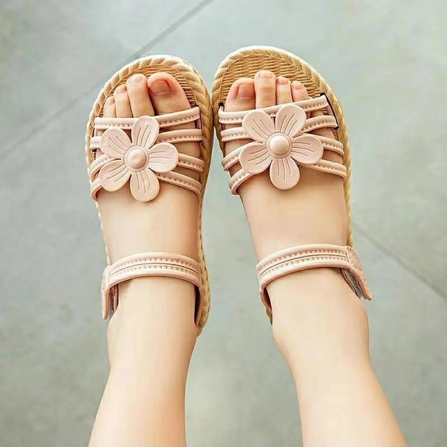 Girls Flower Flat Foam Sandals Soft Rubber Summer Wide Shoes Baby Toddler Kids Girl Slip On Comfy Trendy Open Toe Shoes