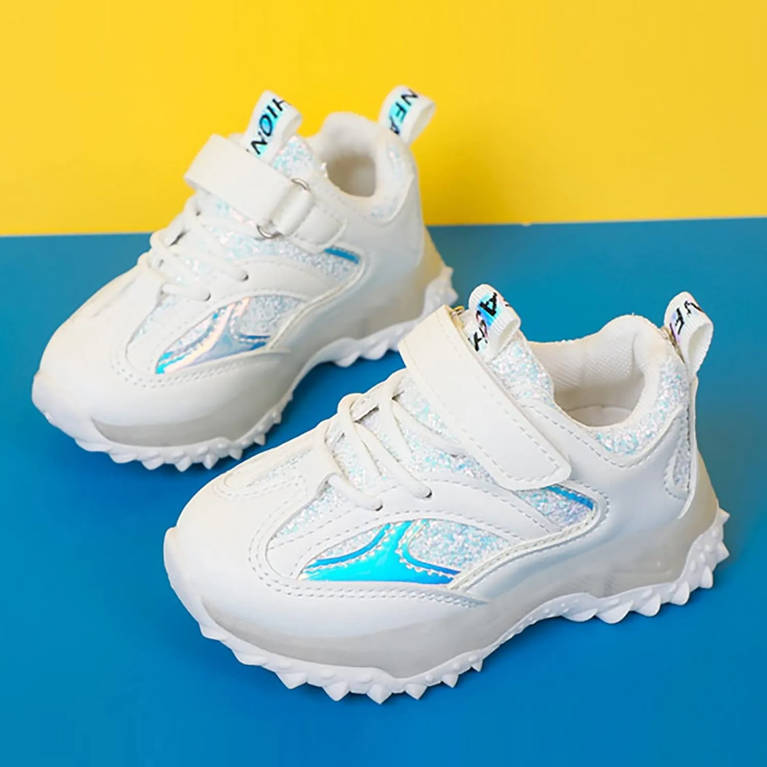 Little Girls Tennis Shoes Spring Autumn Non Slip Soft Sole Baby Toddler LED Flashing Lights Shoes Boys Baby Boy Shoes