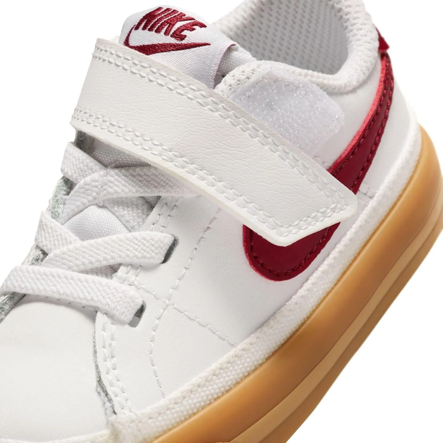 NIKE Boy's Sneakers Shoes