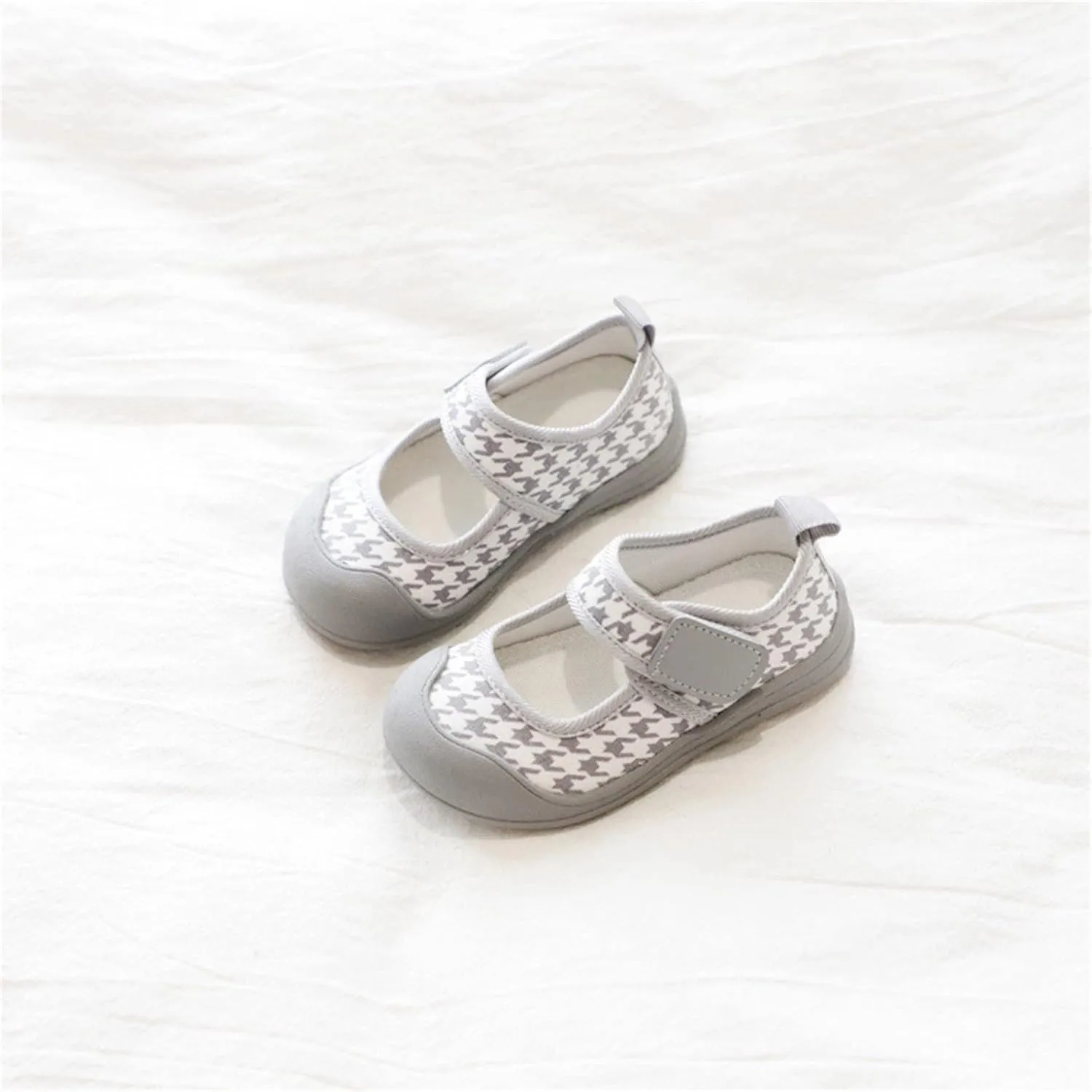 sfdgfhyf Boys Girls Round Toe Foot Warmer Toddler Baby Girl Shoes Canvas Shoes Baotou Sandals Baby Soft Soles Non Slip