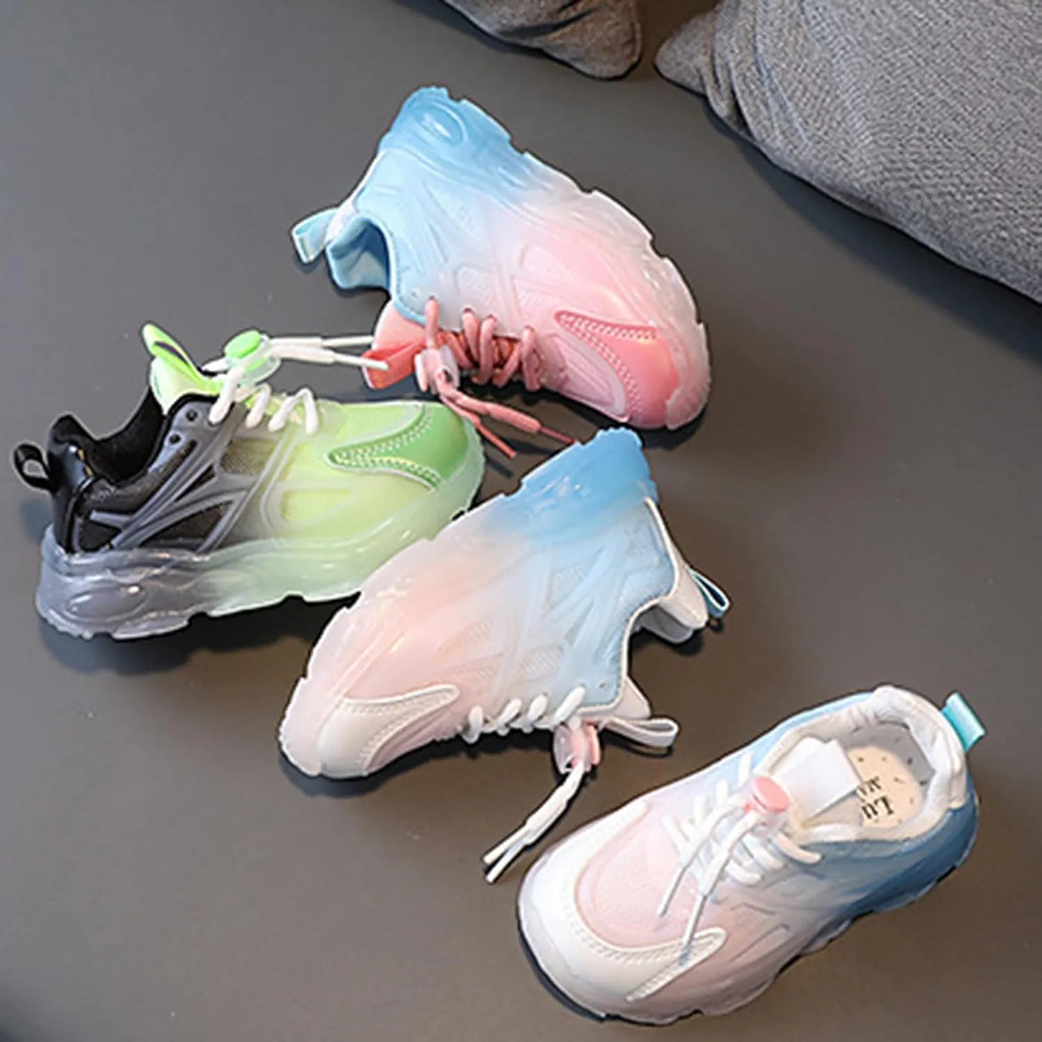 Sneakers for Boys Toddler Boys Girls Light Up Shoes Infant LED Lightweight Mesh Walking Shoes Children Fashion Kids