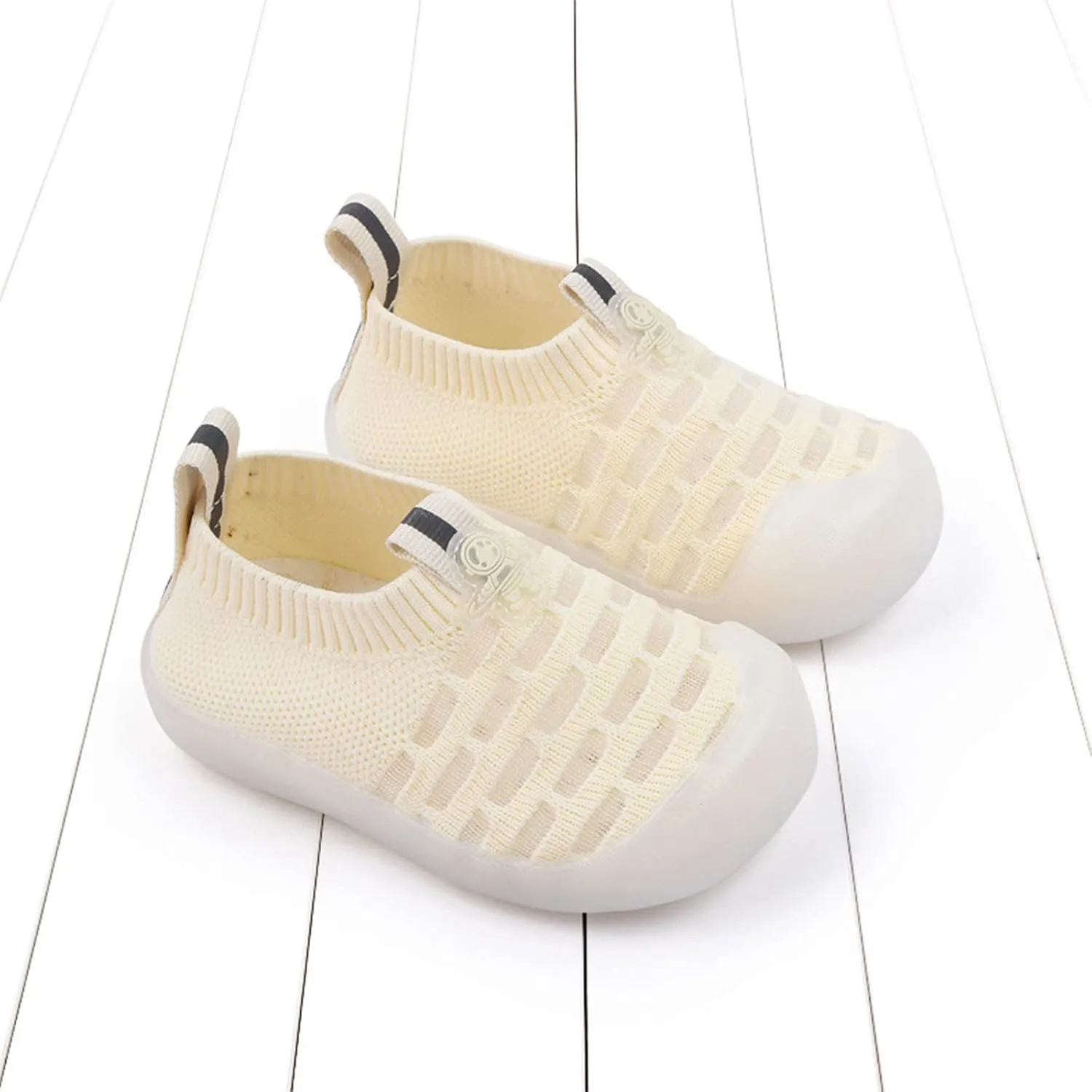 Spring and Summer Children Toddlers Boys and Girls Sports Shoes Flat Bottom Soft Fly Woven Mesh Breathable Comfortable Slip On Solid Casual Baby Girl Running Shoes