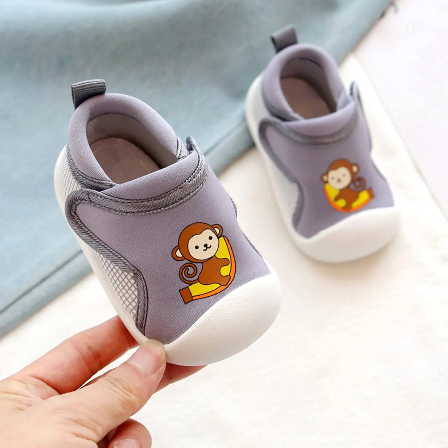 Toddler Boys Girls Walking Shoes, Non-Slip Soft Soles Unisex Baby Cute artoon Animals Slip On No Tie Shoes for Adults