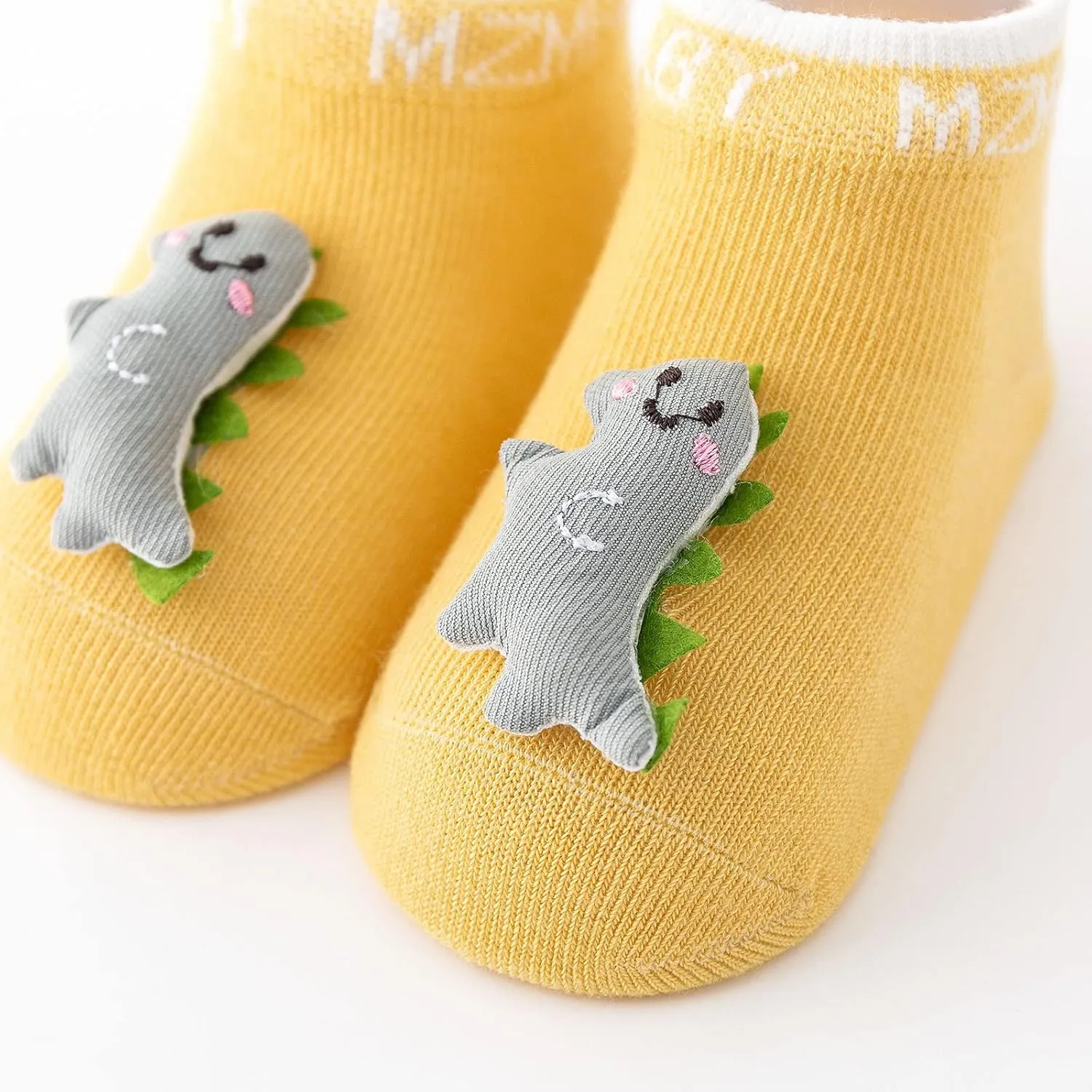 Toddler First Walking Non-Slip Lightweight Wide Shoes Baby Slip on Sneakers Knitted Elastic Soft Sole Indoor