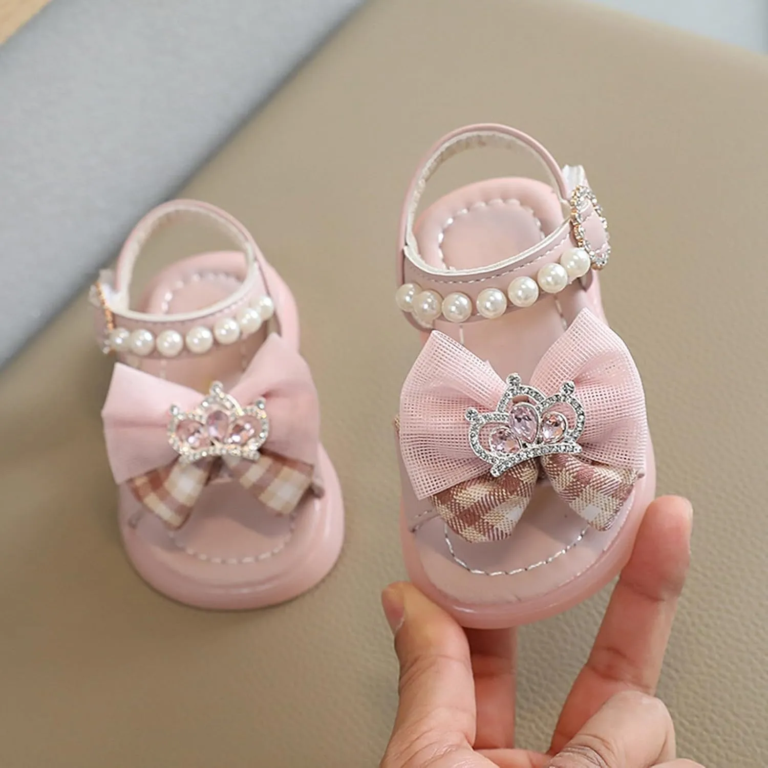 toddler girl dress sandal Children Wearing Beach Shoes Pearl Soft Sole