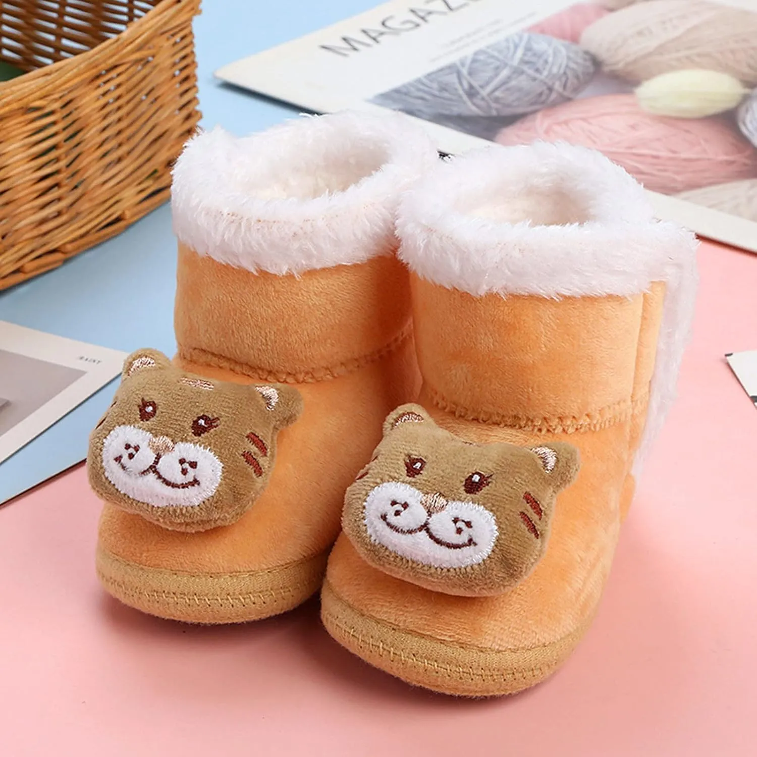 Toddler Girl Shoes Baby Boots Toddler Shoes Warm Booties Shoes Fashion Printing Non Slip Breathable Sneaker Slippers