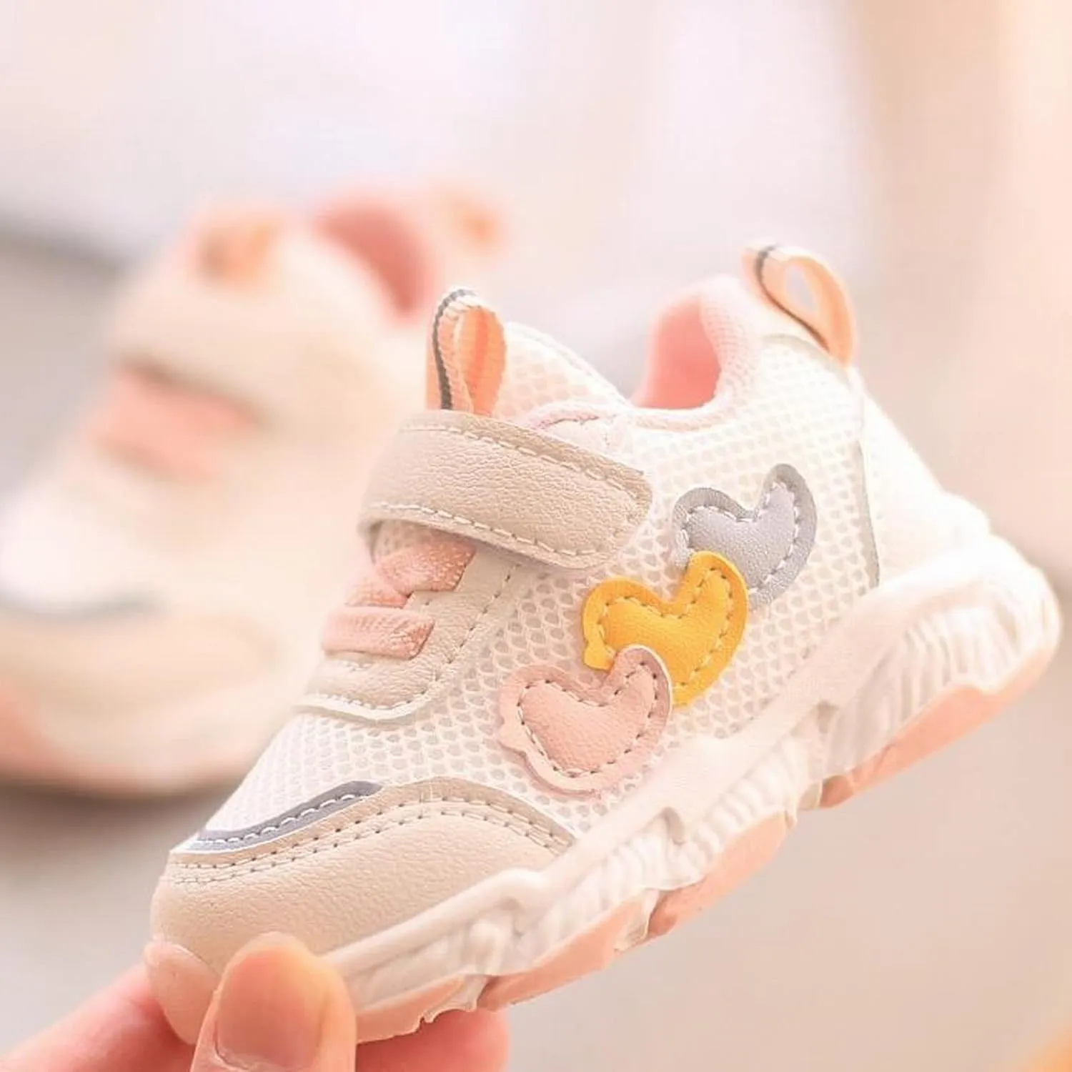 Toddler Sneakers Children's Sports Mesh Shoes Unisex Heart Decoration for Kids 3 to 18 Toddler Shoes Boys Size 6 Wide