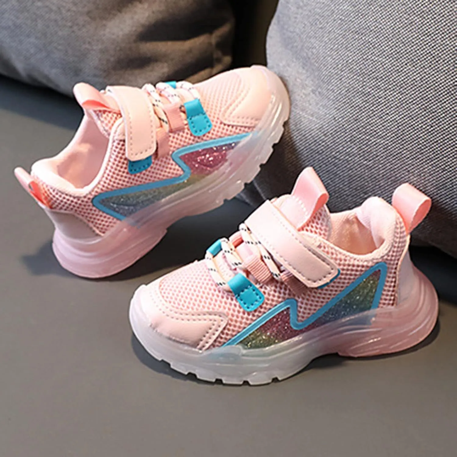 Toddler Sneakers Fashion Light On LED Baby Shoes Casual Children Shoes Multiple Colors Soft Sole Walking Shoes for Kids